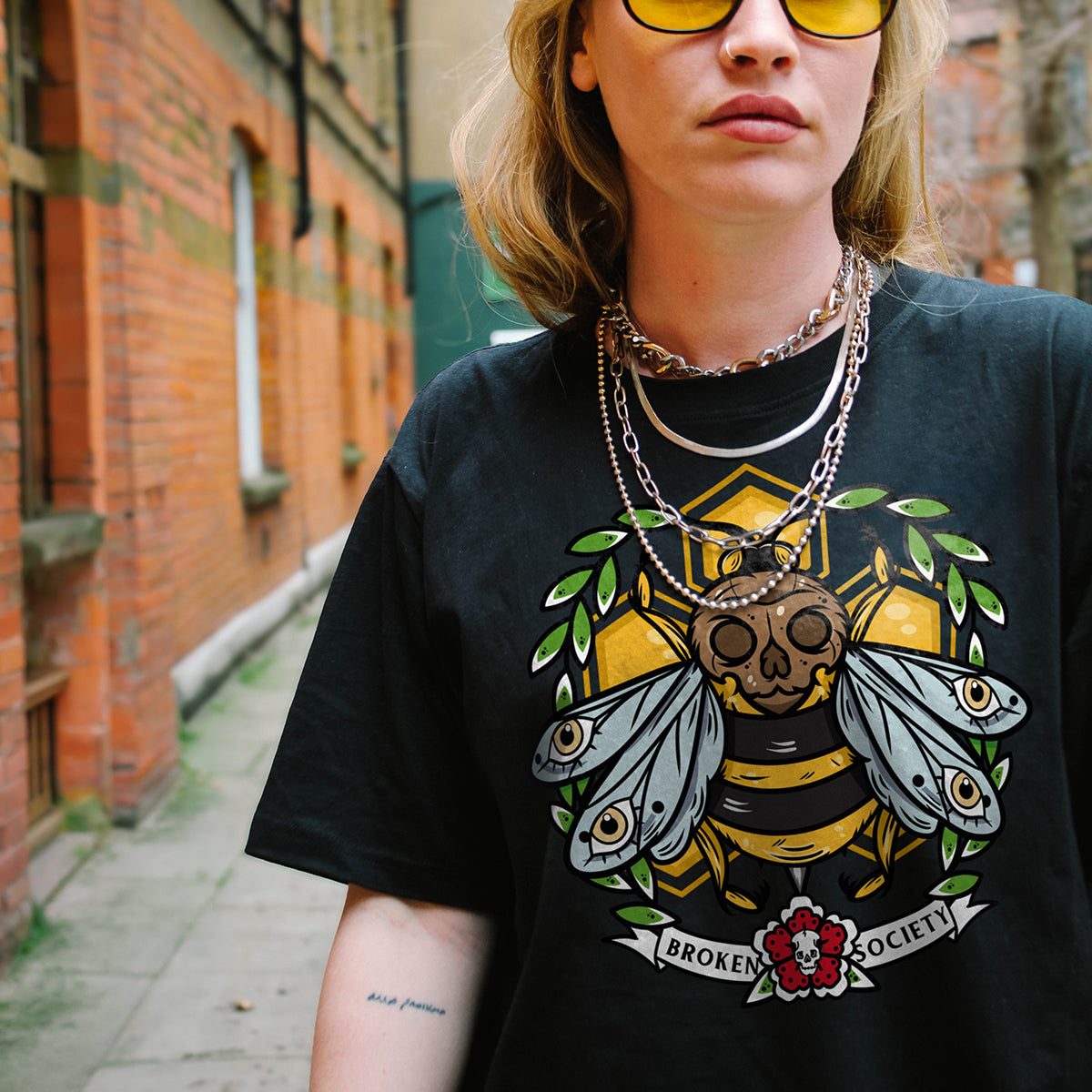 Killer Bee T-Shirt (Unisex)-Tattoo Clothing, Tattoo T-Shirt, EP01-Broken Society