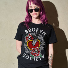Laden Sie das Bild in den Galerie-Viewer, Dagger Heart T-shirt (Unisex)-Tattoo Clothing, Tattoo T-Shirt, N03-Broken Society