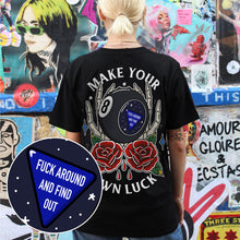 Laden Sie das Bild in den Galerie-Viewer, Magic 8 Ball T-shirt (Unisex)-Tattoo Clothing, Tattoo T-Shirt, N03-Broken Society