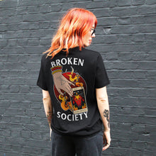 Laden Sie das Bild in den Galerie-Viewer, The Devil Tarot T-shirt (Unisex)-Tattoo Clothing, Tattoo T-Shirt, N03-Broken Society
